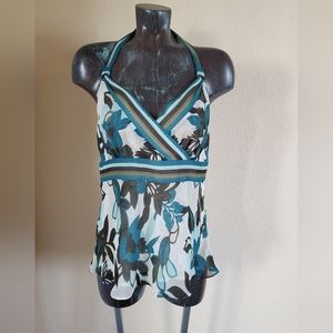 Halter top Sz 8 Like New!